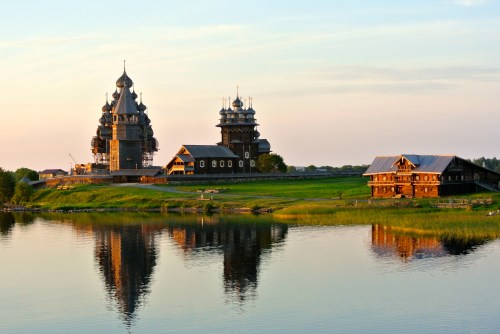 Kizhi glowing in the eight o’clock light.