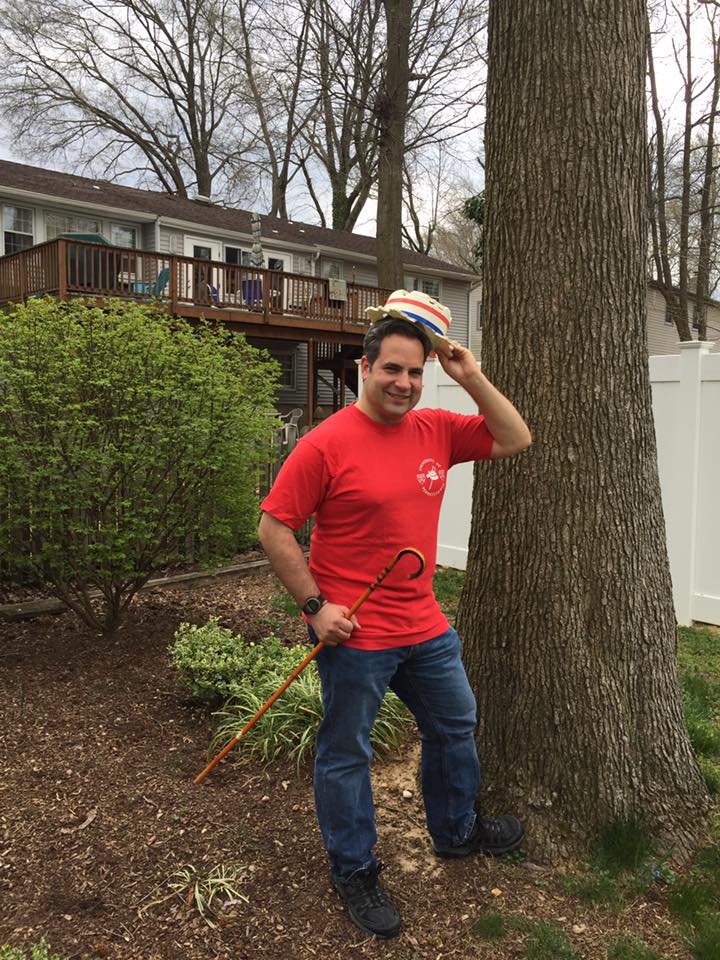 Howard Levene in his Hey Day shirt with hat and cane in 2017!