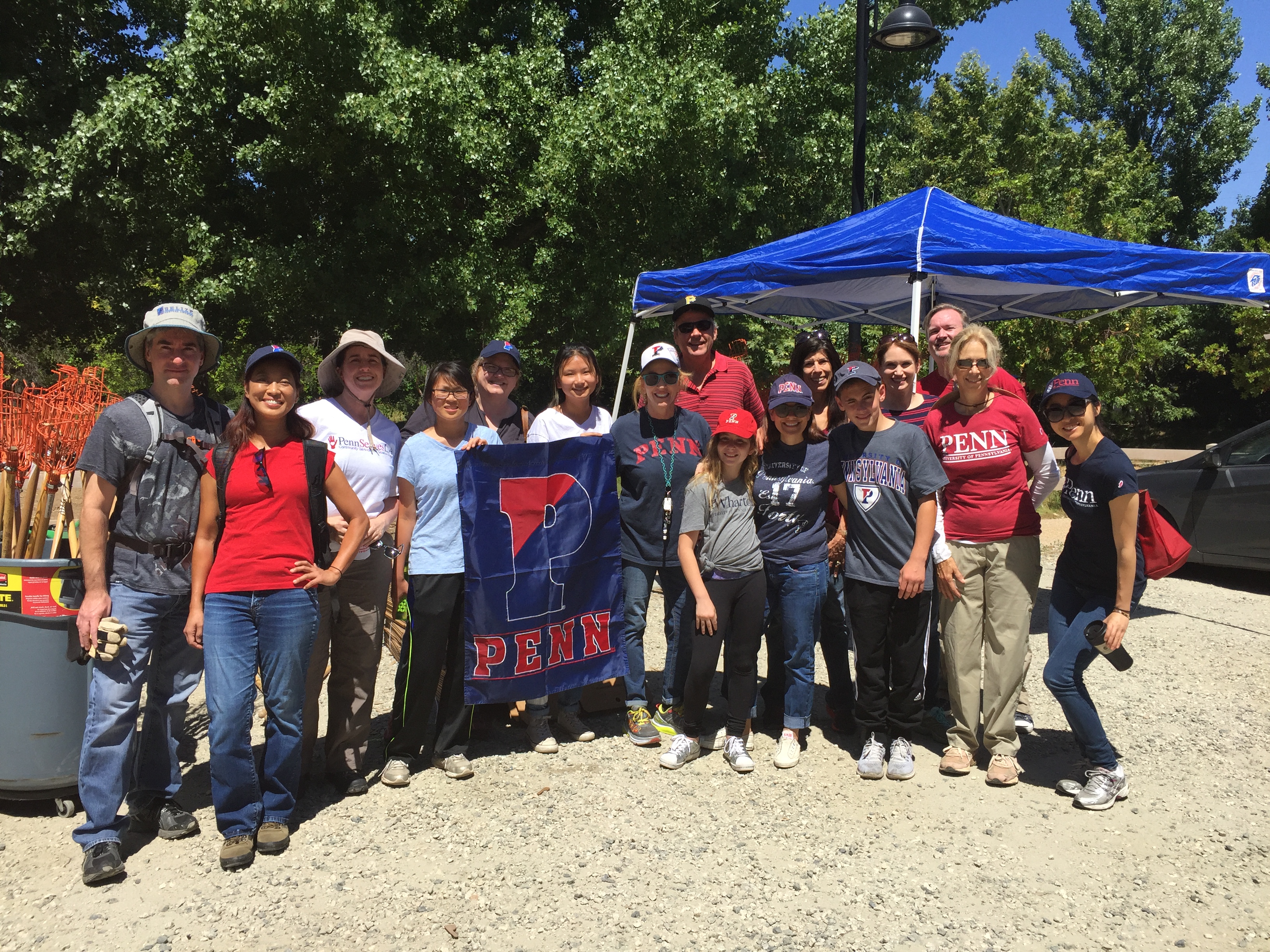 Penn Serves LA at Food Forward