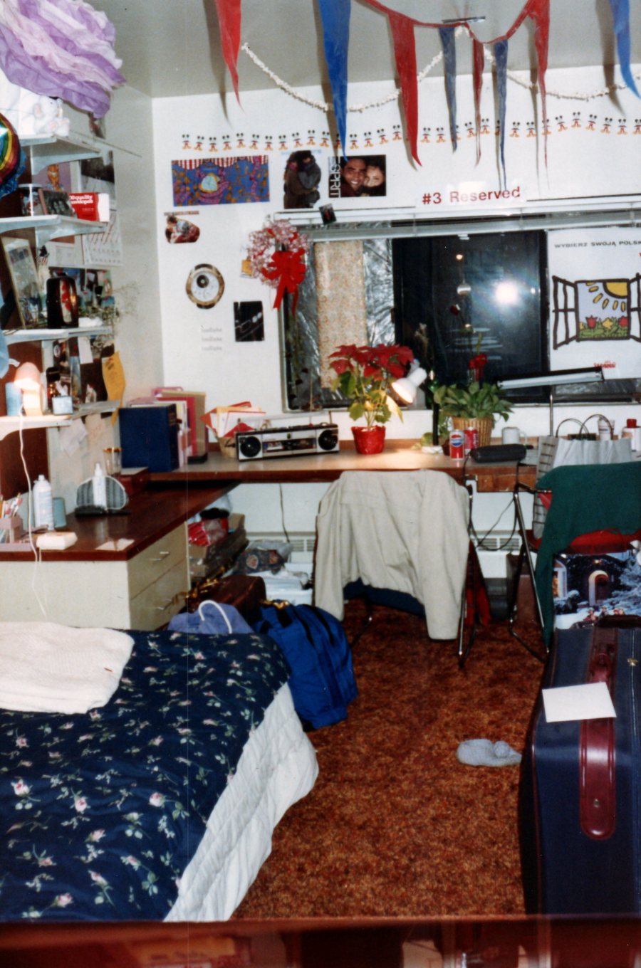 Dorm room in Hill House at the University of Pennsylvania, January 1990 #93tothe25th